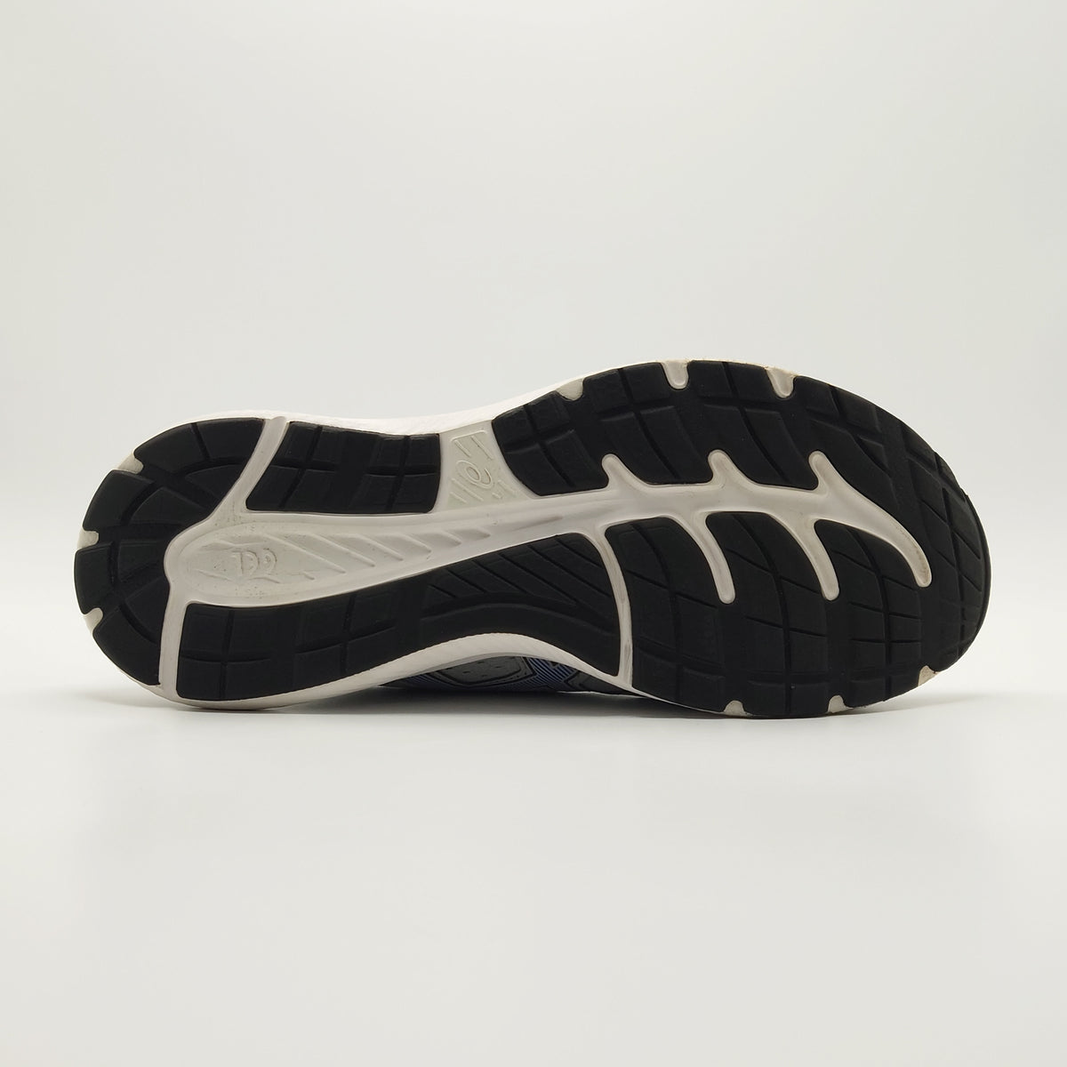 ASICS Gel-Contend 8