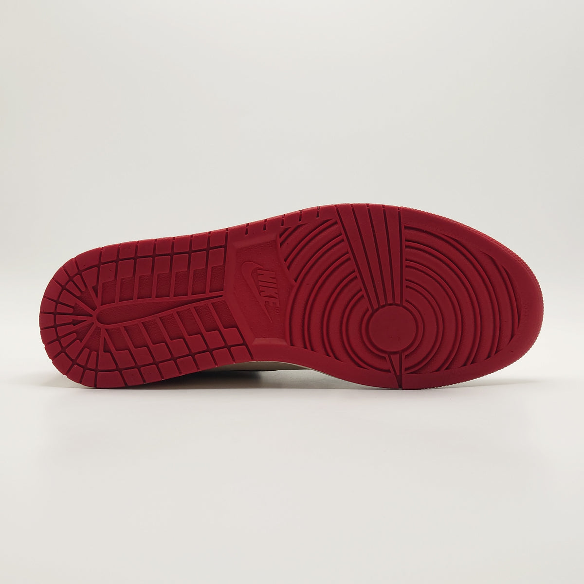 Nike Jordan 1 Retro High Bred Toe