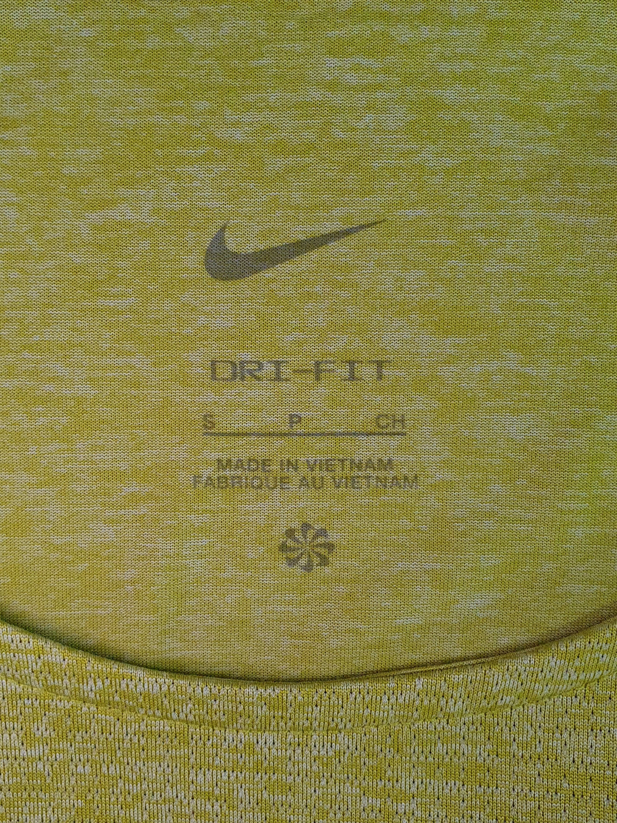 Nike Dri-FIT Rise 365 running top