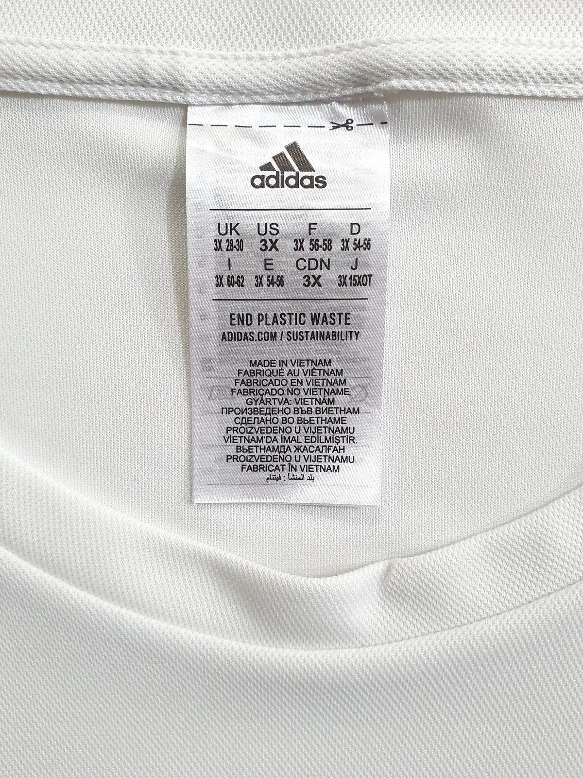 adidas AEROREADY