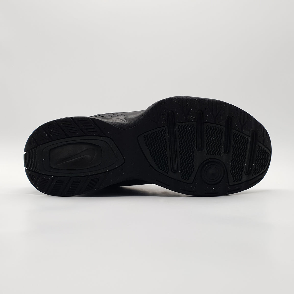 Nike Air Monarch IV