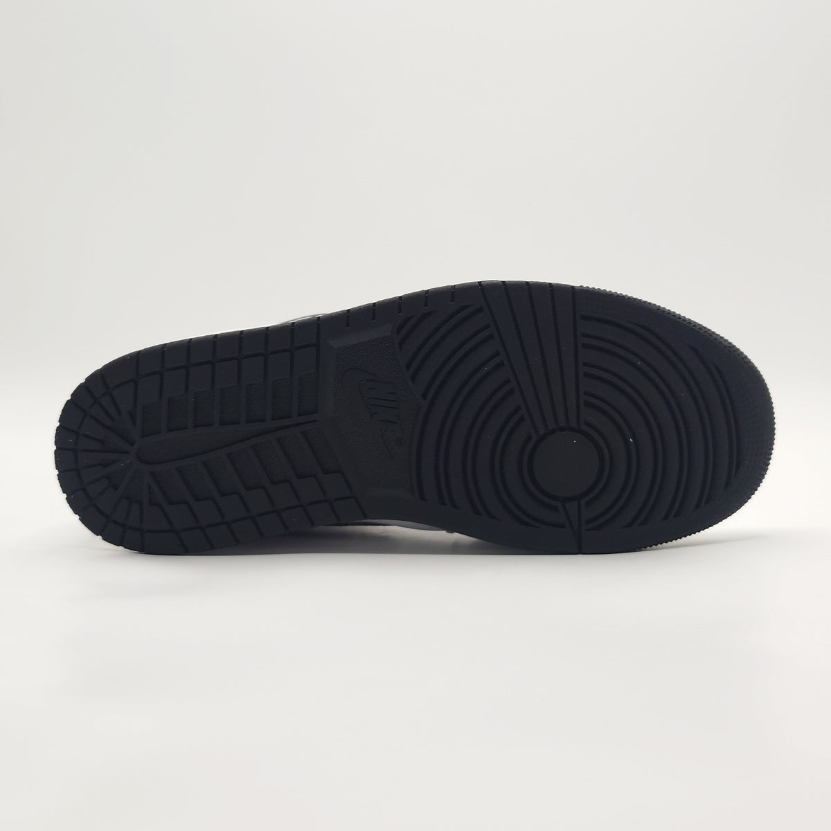 Nike Jordan 1 Mid Reverse Panda