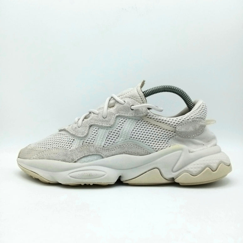 adidas Ozweego 'Chalk Pearl' – extremecomforts.pk