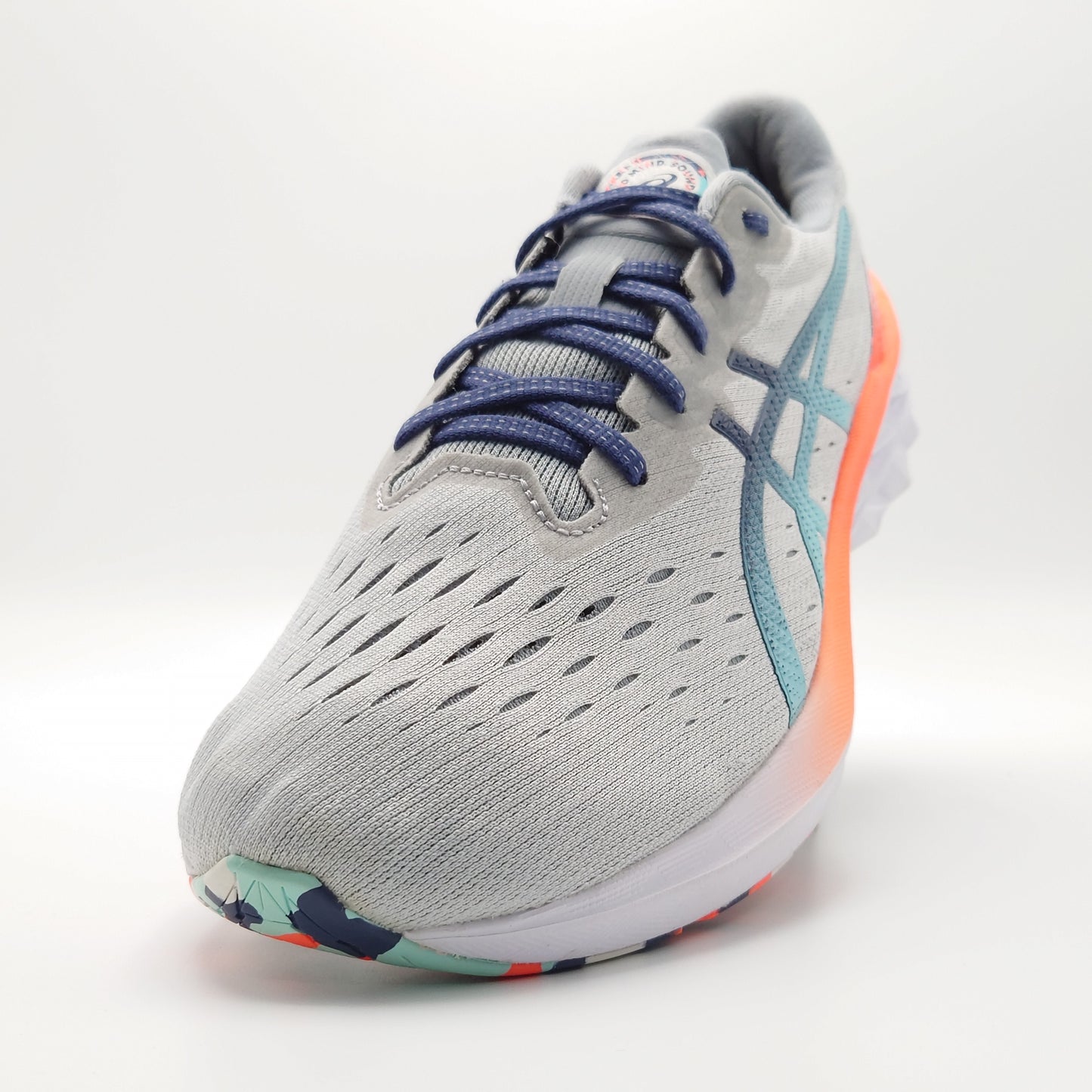 ASICS Novablast 2