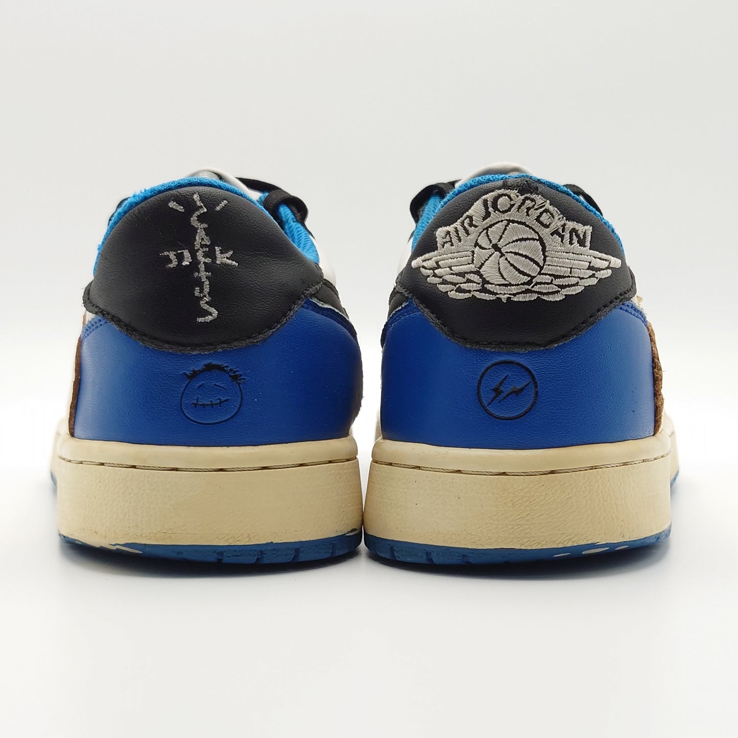 Nike Jordan 1 Retro Low OG SP Fragment x Travis Scott