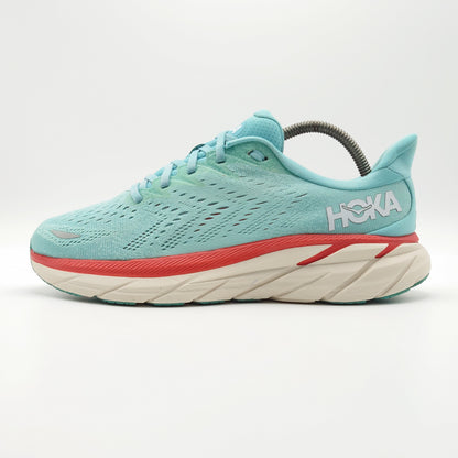 Hoka One One Clifton 8