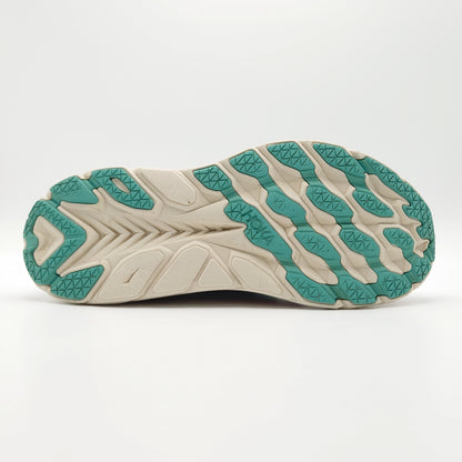 Hoka One One Clifton 8