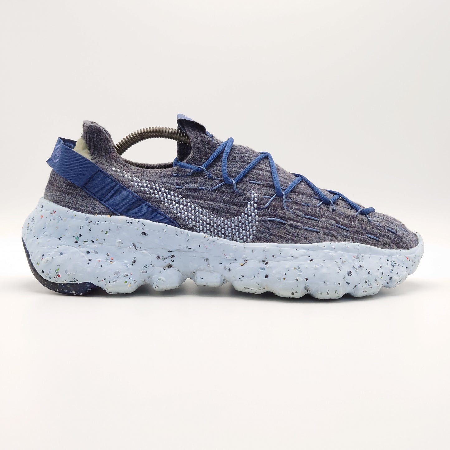 Nike Space Hippie 04