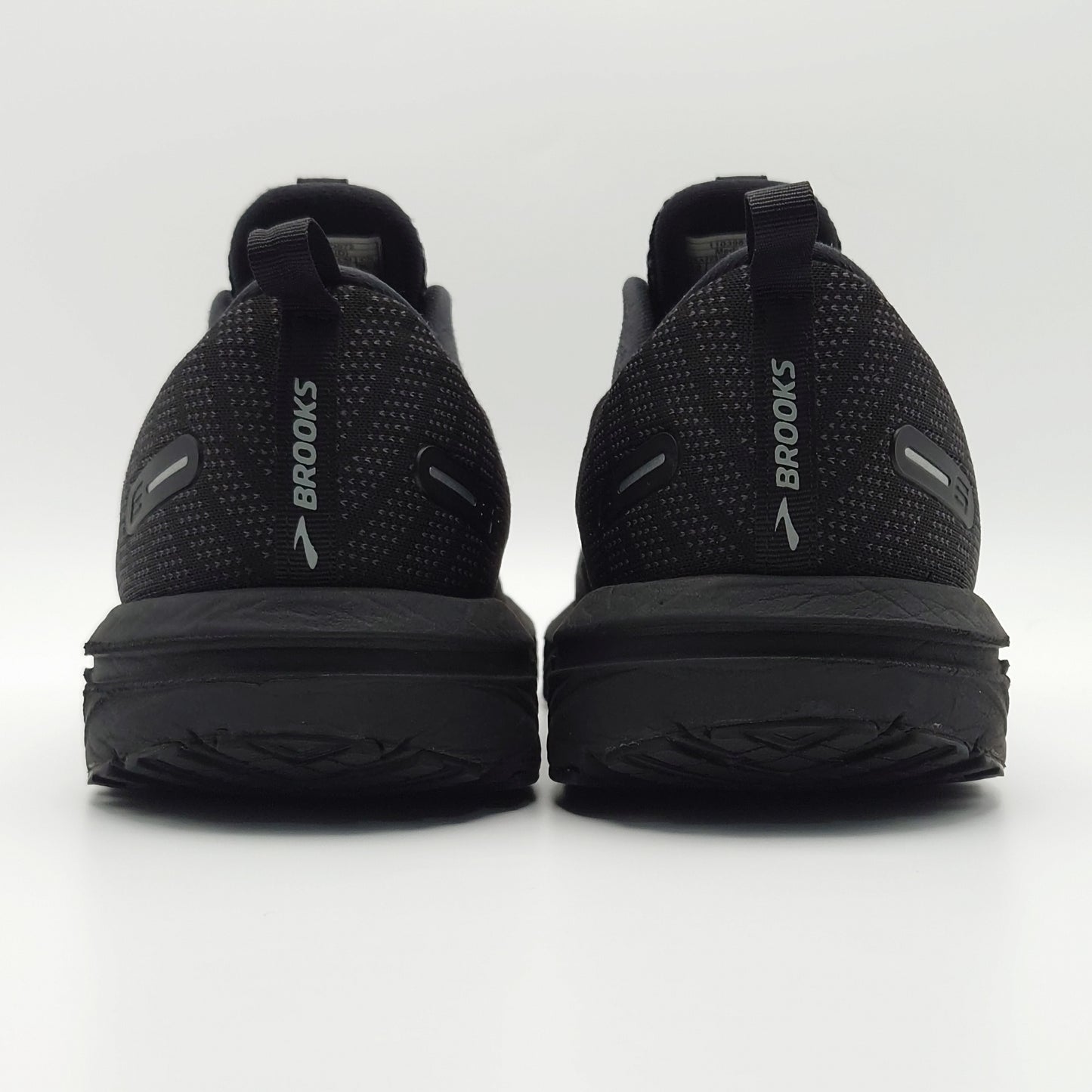 Brooks Revel 6