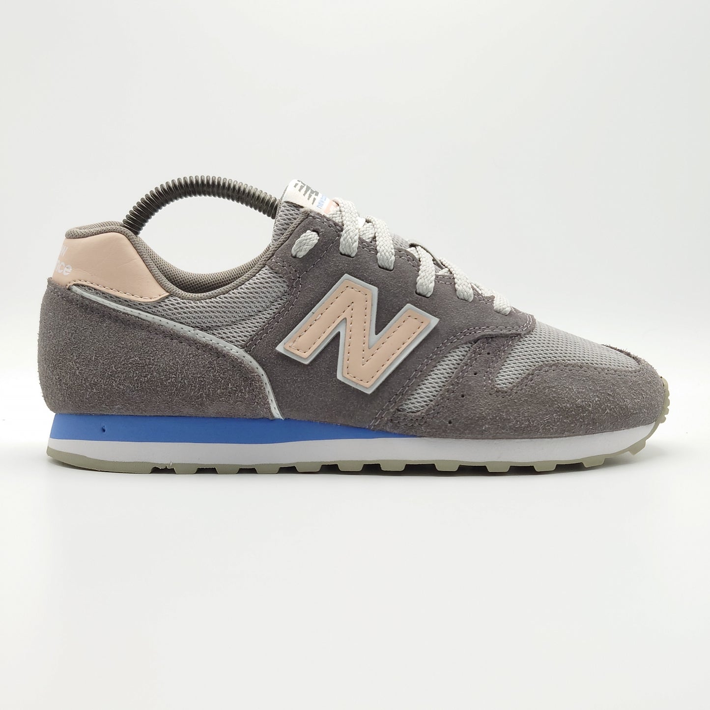 New Balance 373