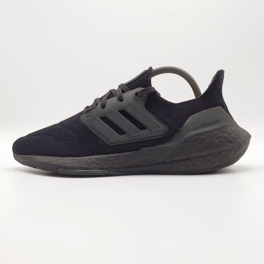adidas UltraBoost 22