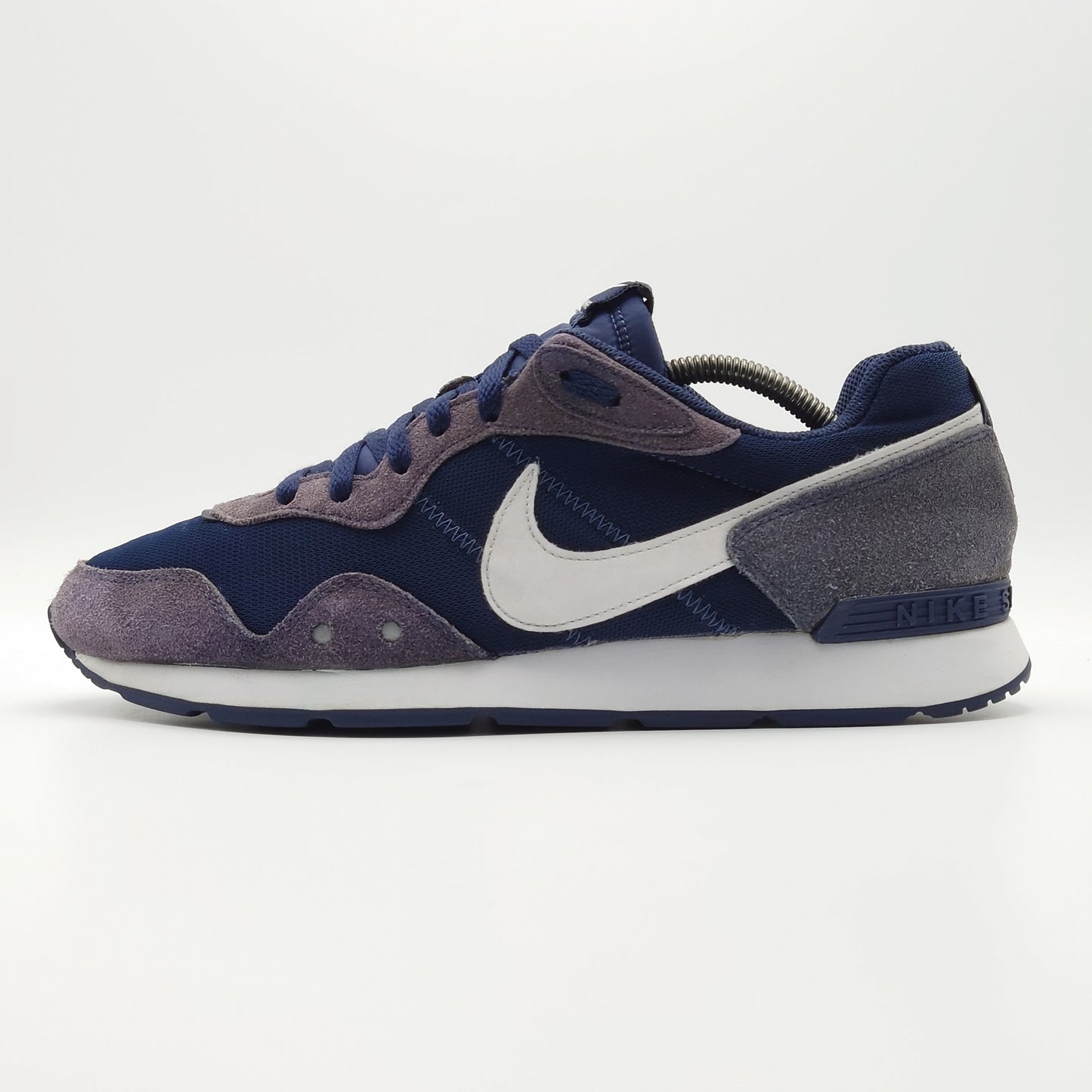 Nike Venture Runner