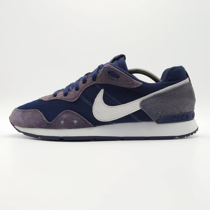 Nike Venture Runner