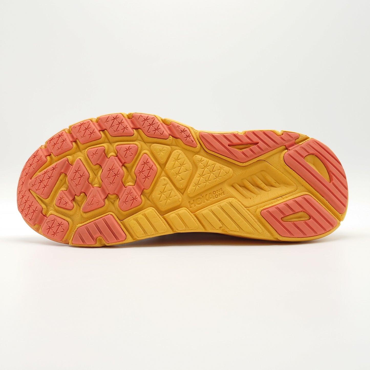 HOKA ONE ONE Arahi 6
