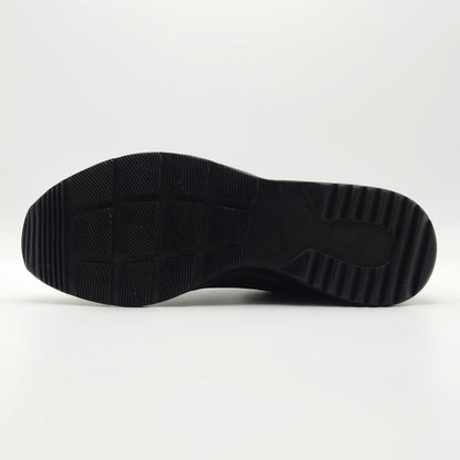 Nike Tanjun Chukka (Water Resistant)