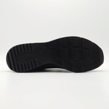 Nike Tanjun Chukka (Water Resistant)