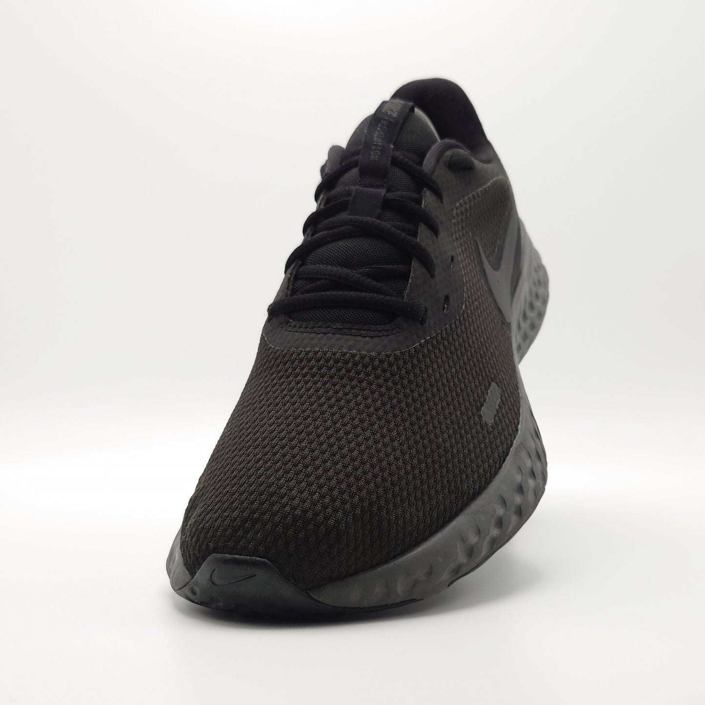 Nike Revolution 5