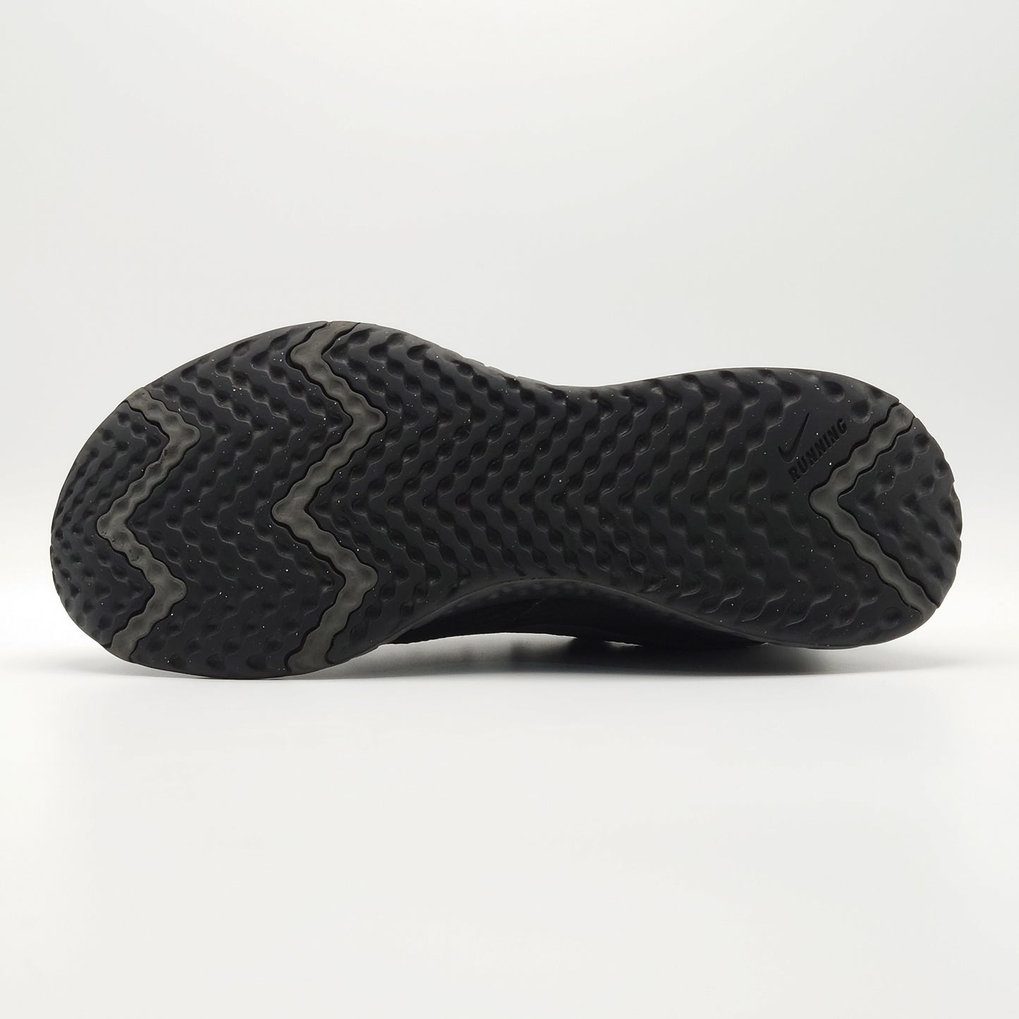 Nike Revolution 5