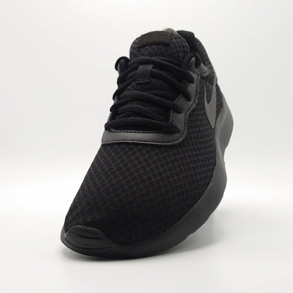 Nike Tanjun