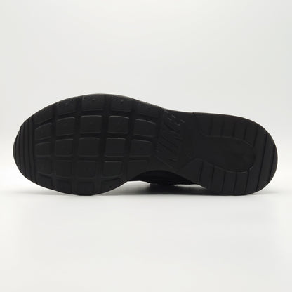 Nike Tanjun