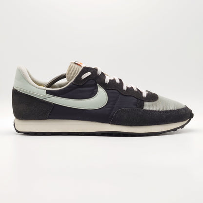 Nike Challenger OG