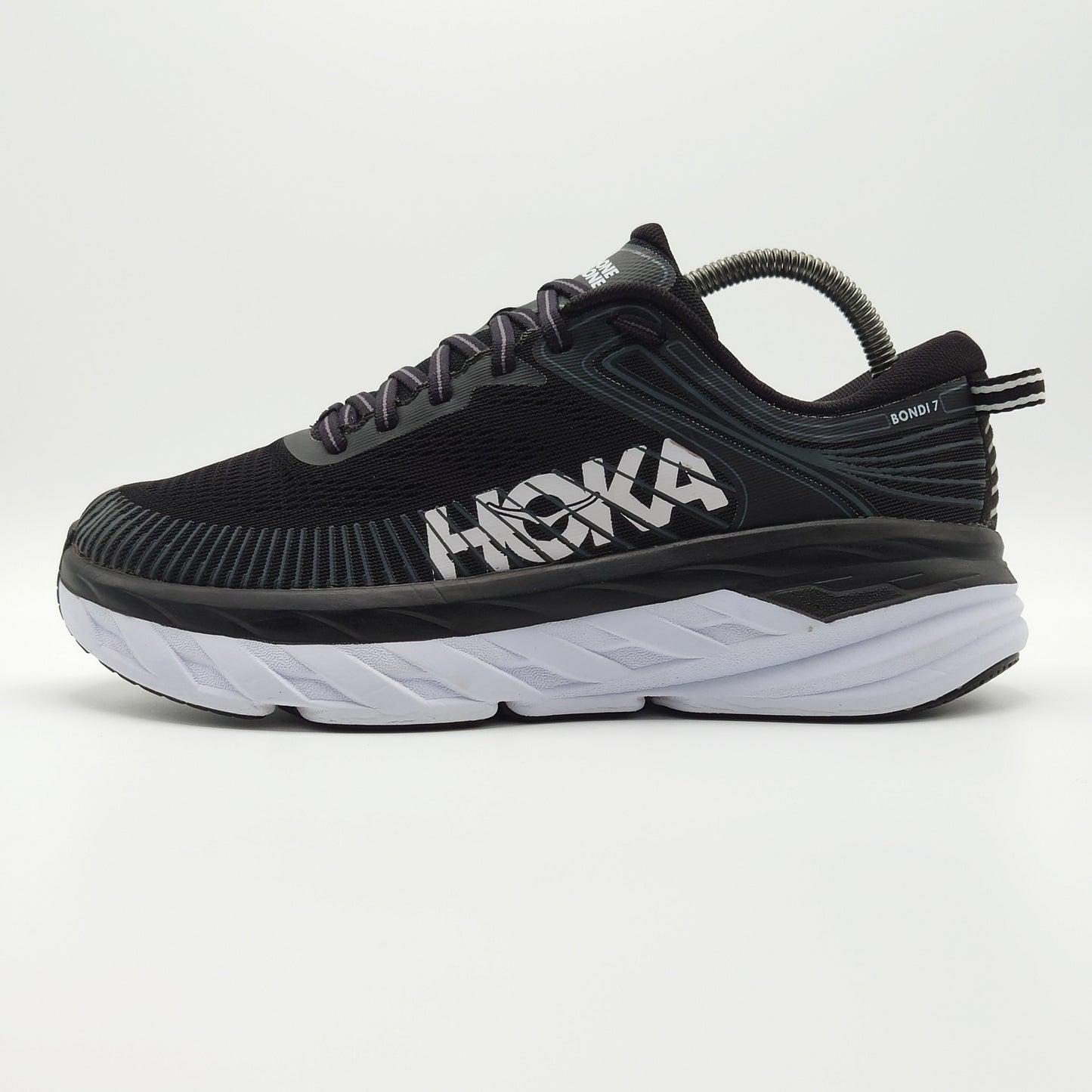 Hoka One One Bondi 7