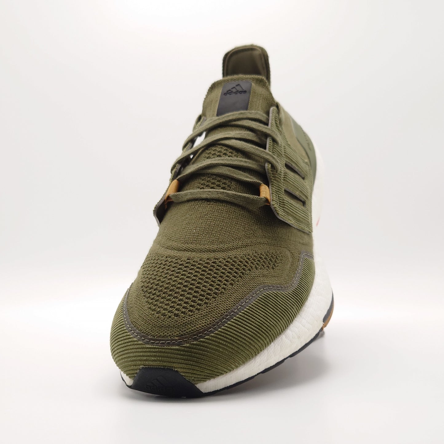 adidas Ultra Boost 22