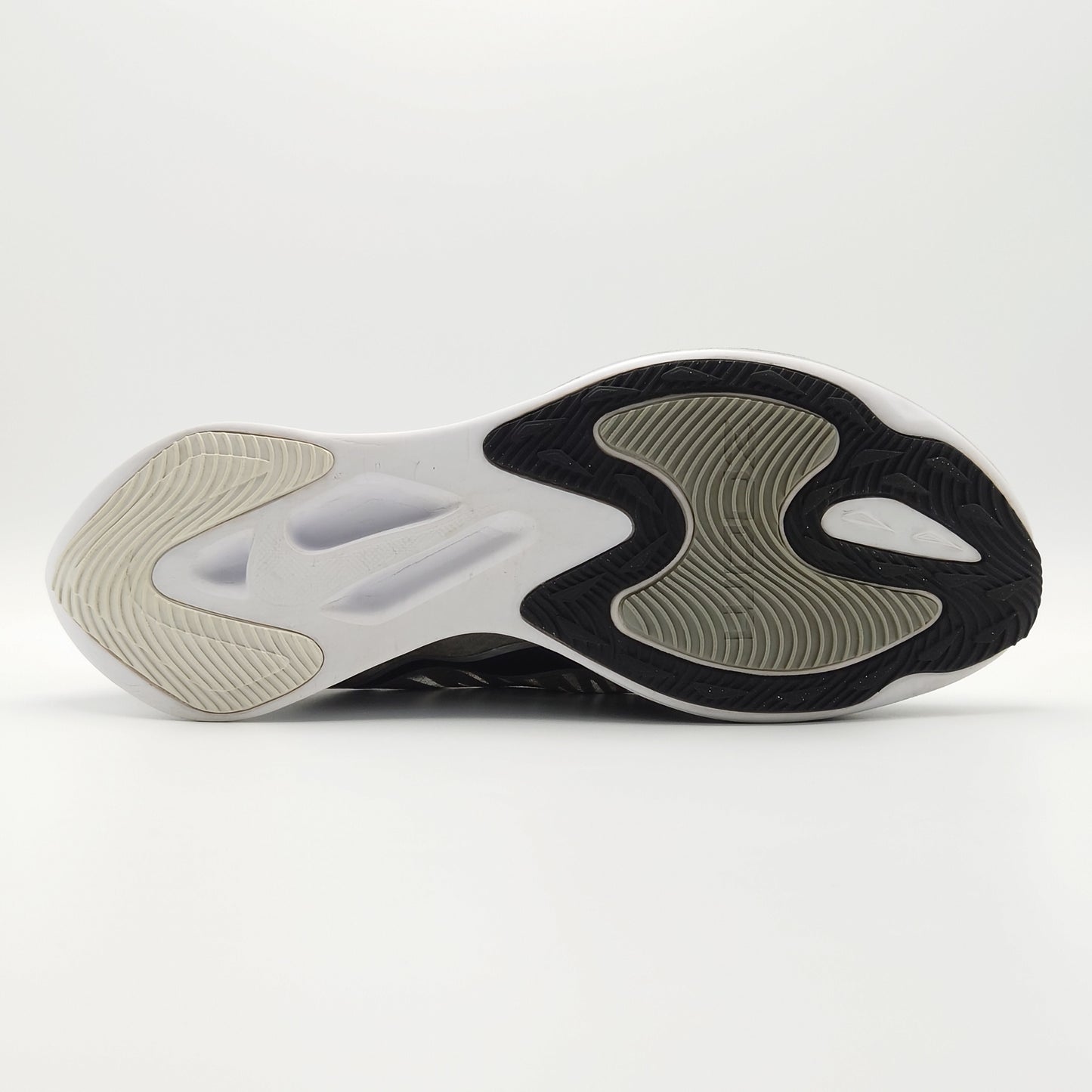Nike Zoom Gravity