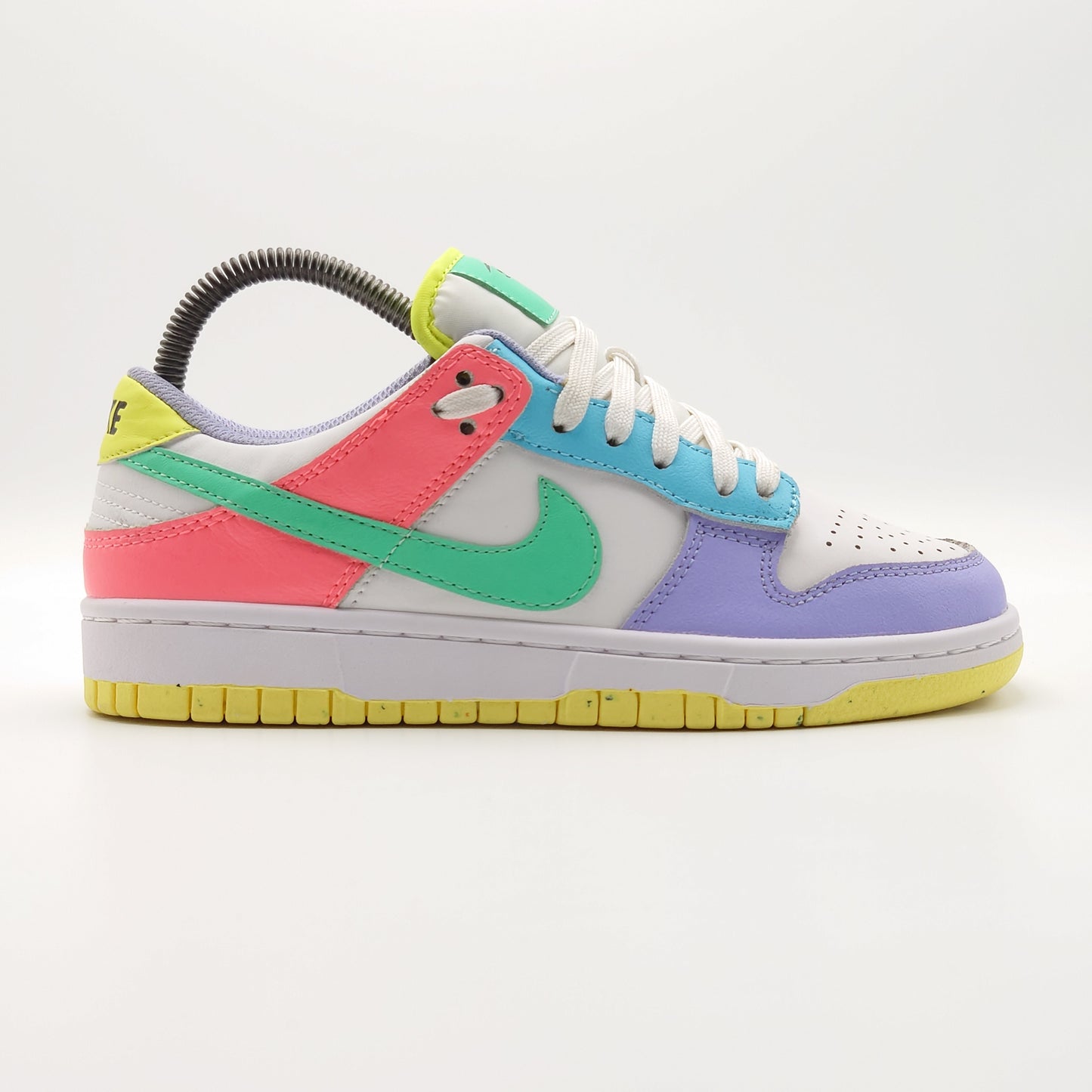 Nike Dunk Low SE Easter Candy