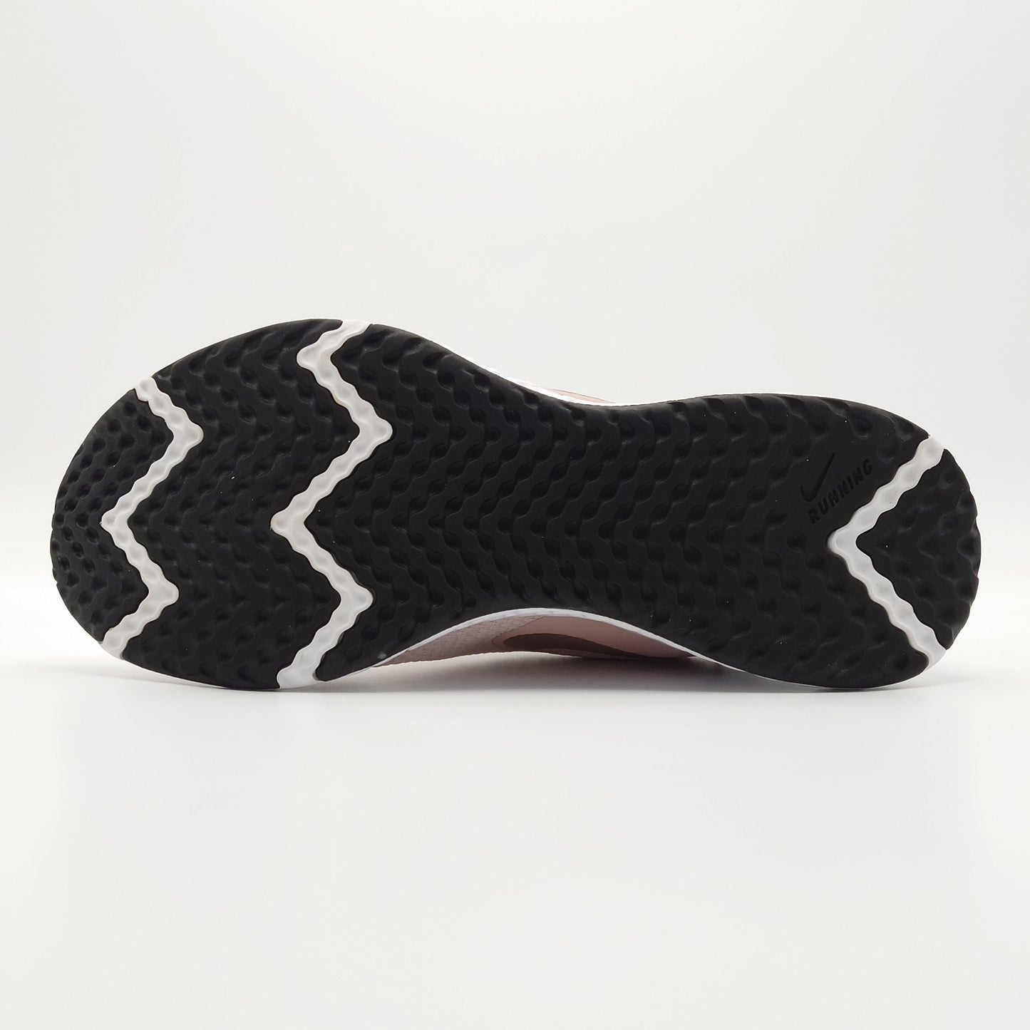 Nike Revolution 5