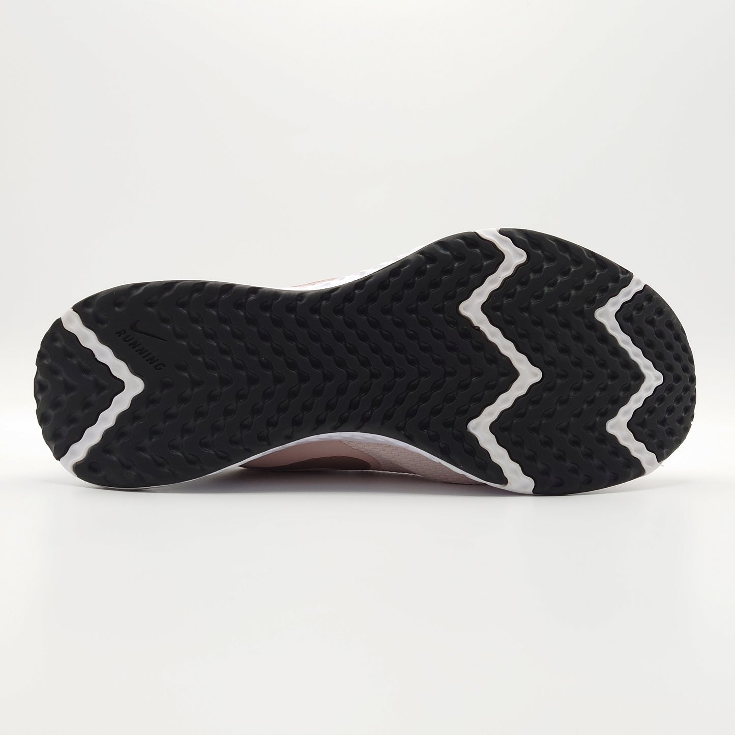 Nike Revolution 5