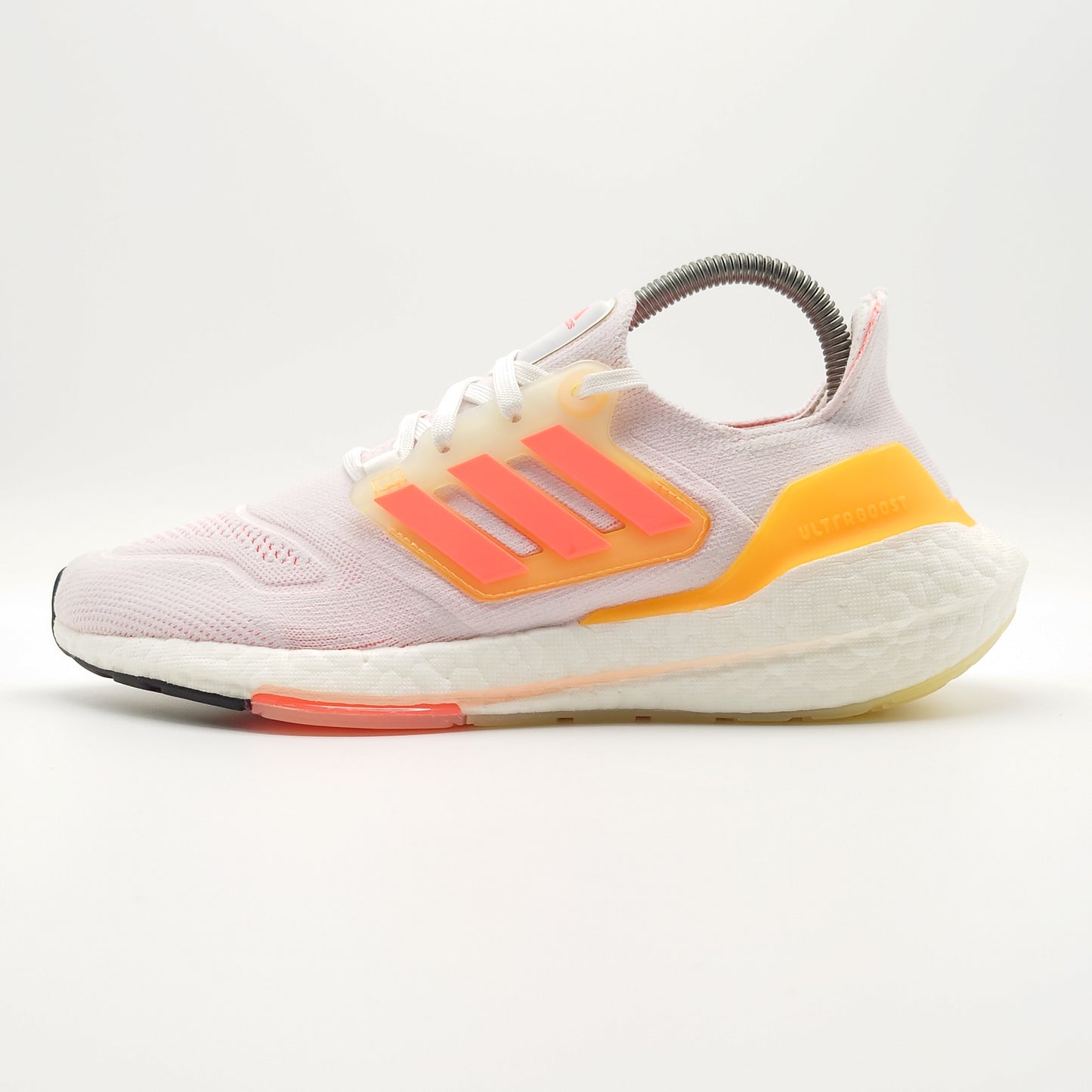 adidas Ultra Boost 22