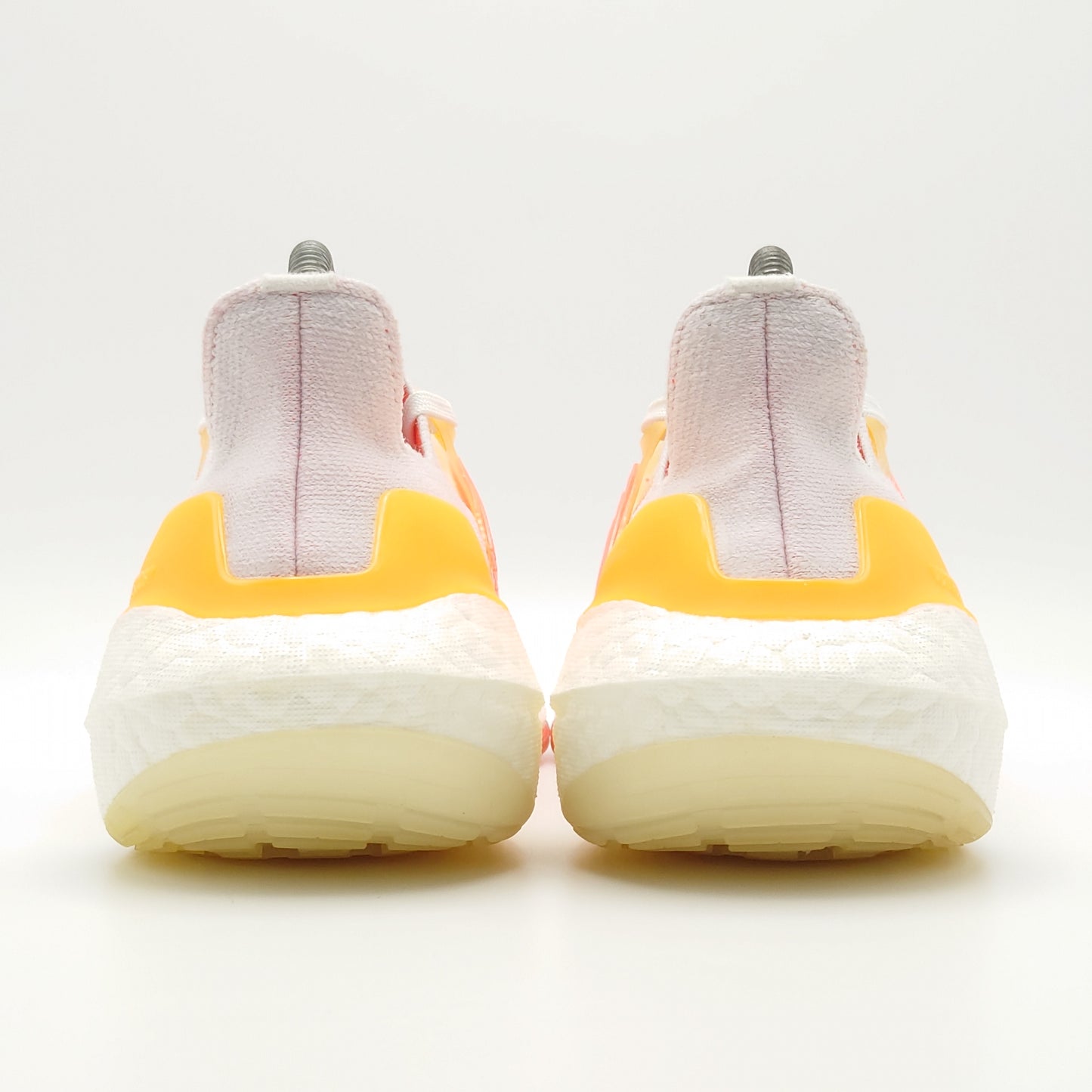 adidas Ultra Boost 22