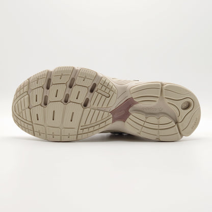 adidas Astir