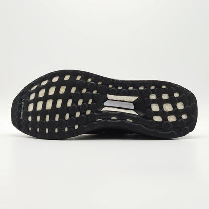 adidas Ultra Boost 5.0 DNA