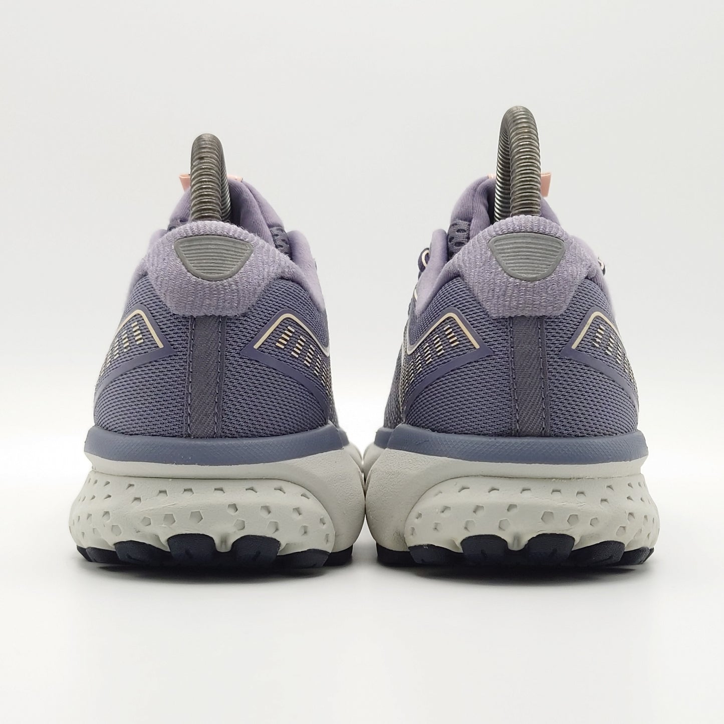 Brooks Ghost 12