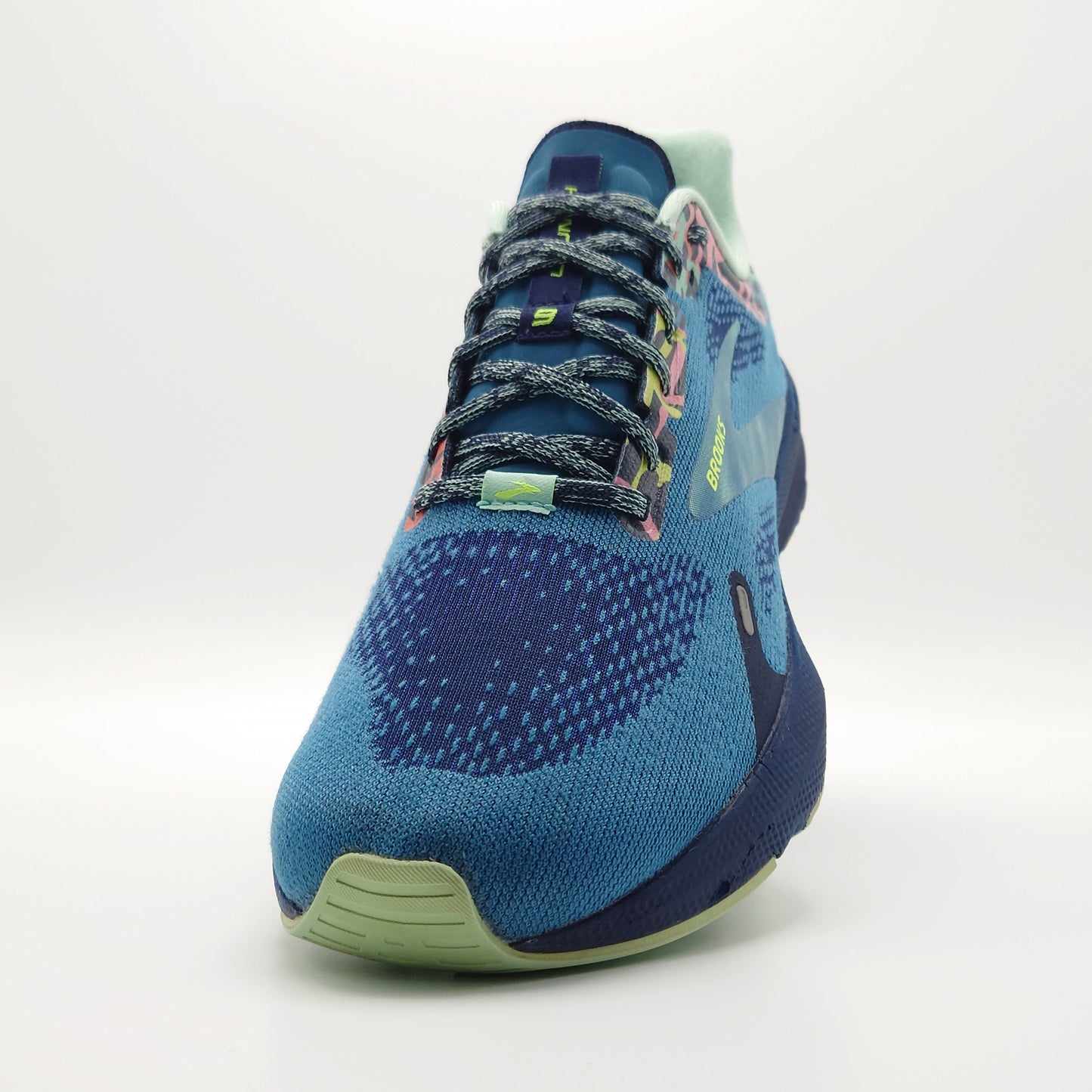 Brooks Launch 9