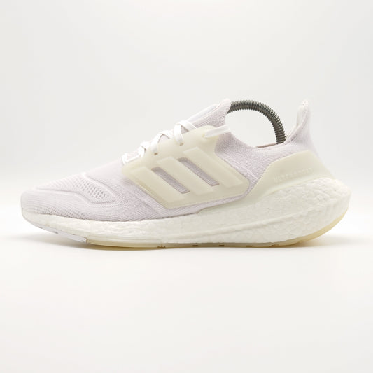 adidas UltraBoost 22