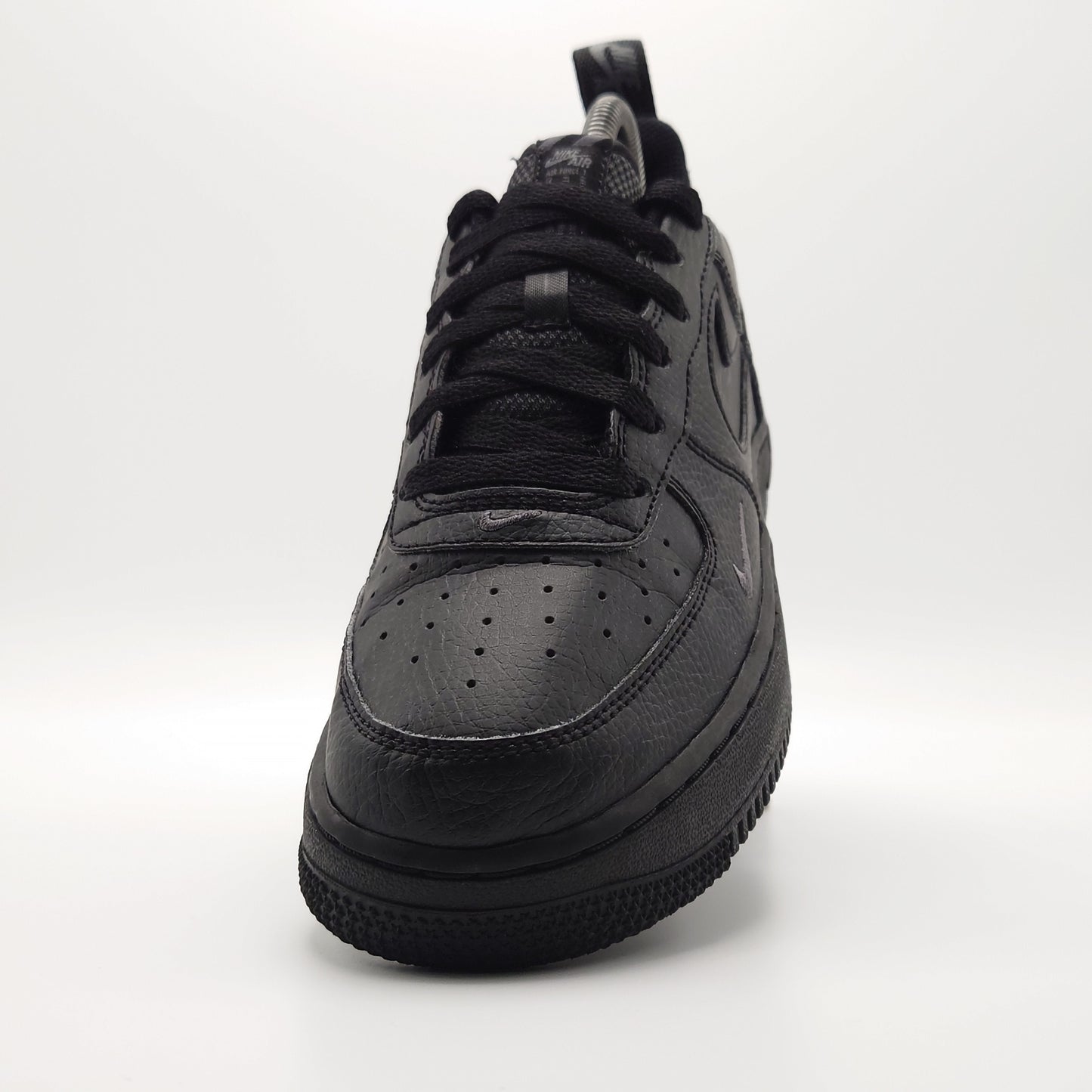 Nike Air Force 1 LV8