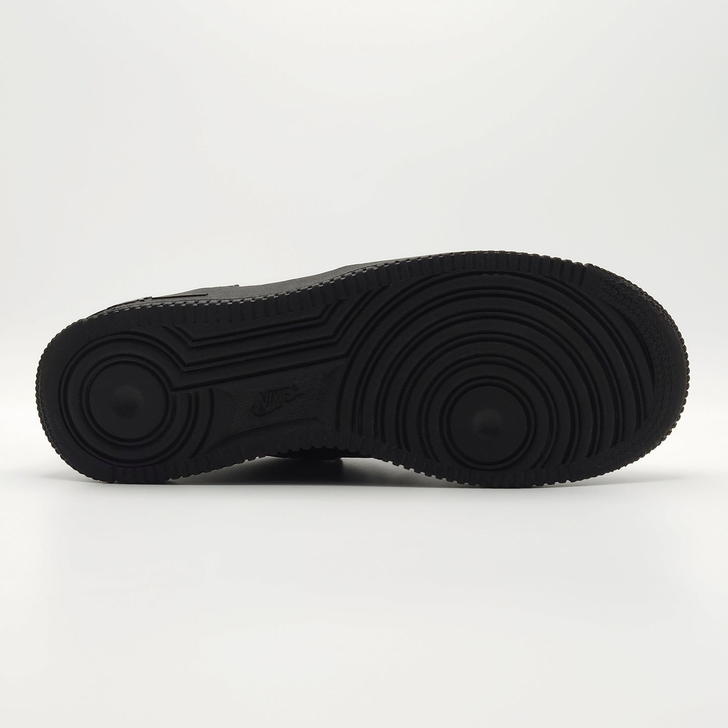 Nike Air Force 1 LV8