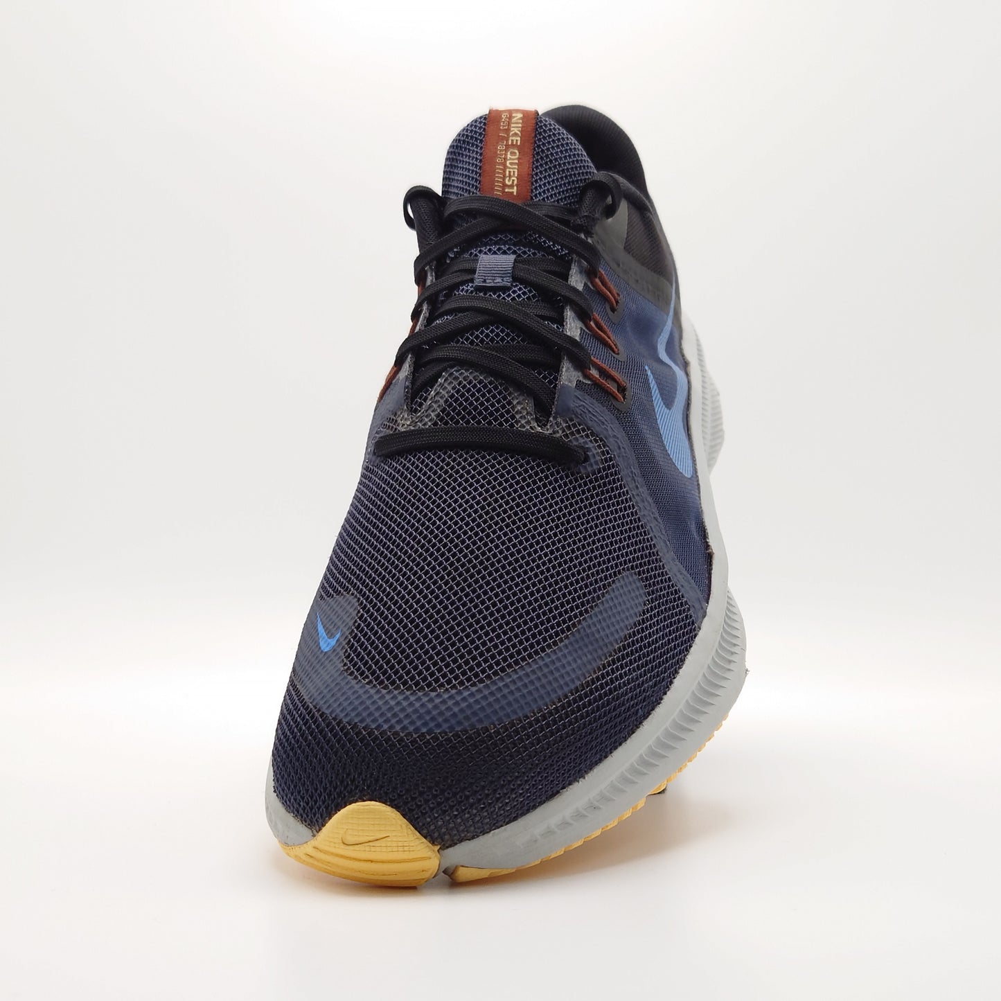 Nike Quest 4