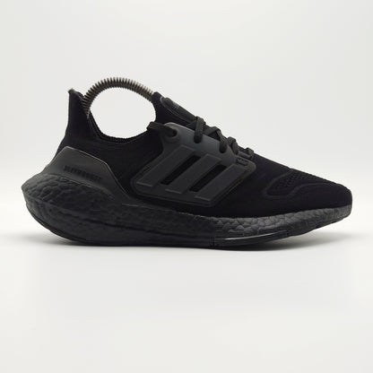 adidas Ultra Boost 22