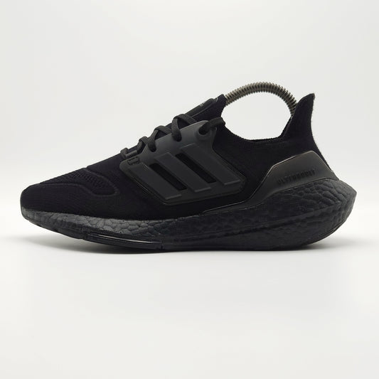 adidas Ultra Boost 22