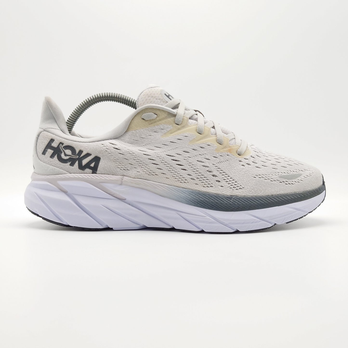 Hoka One One Clifton 8