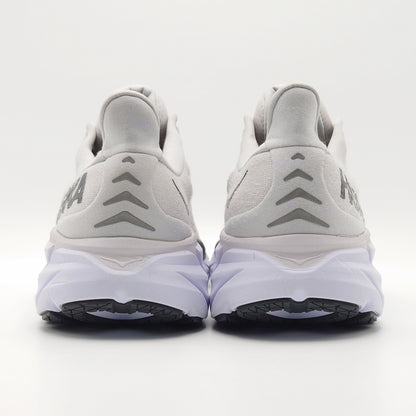 Hoka One One Clifton 8