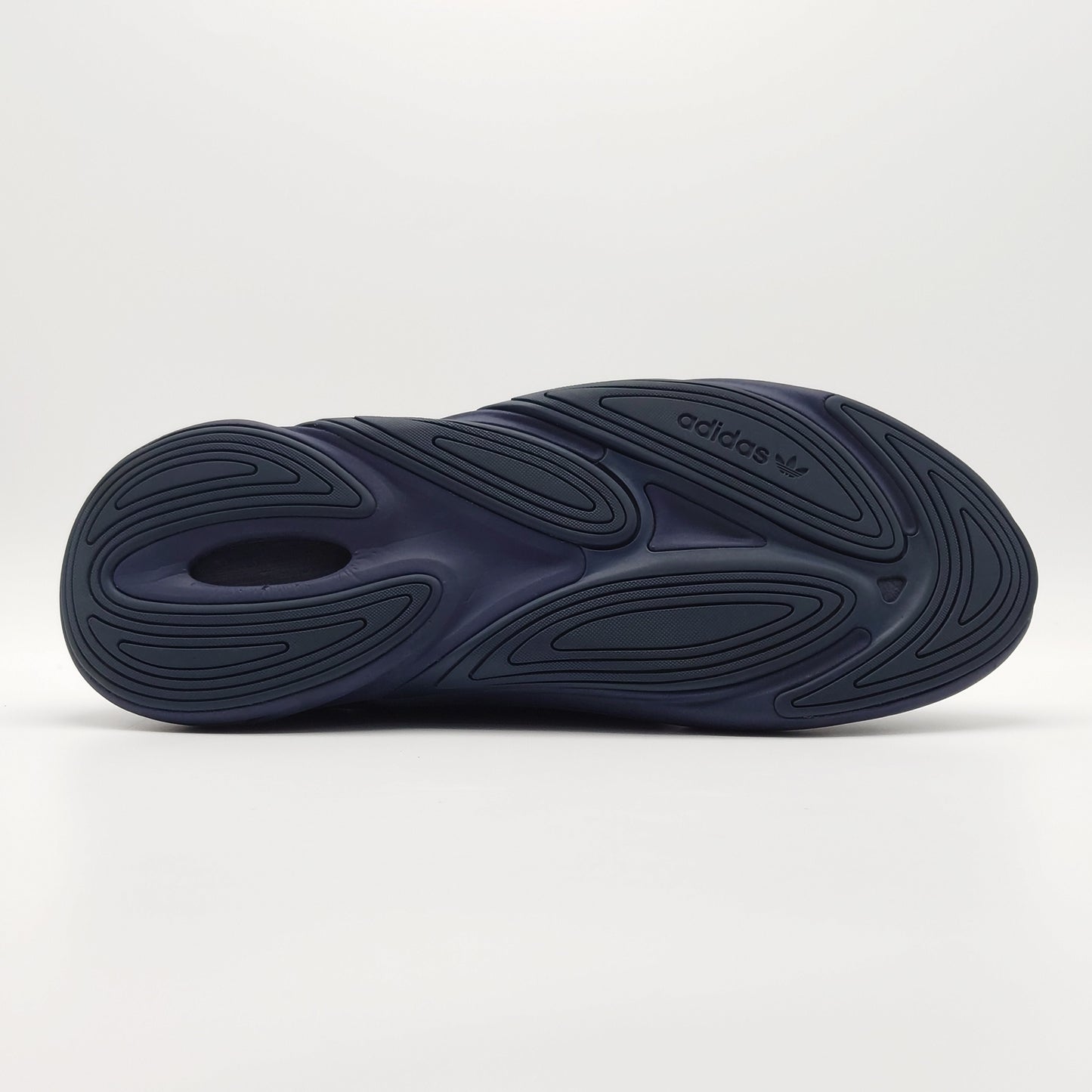 ADIDAS OZELIA