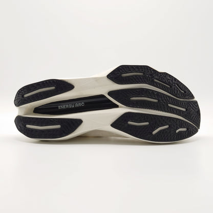 New Balance FuelCell Rebel v4
