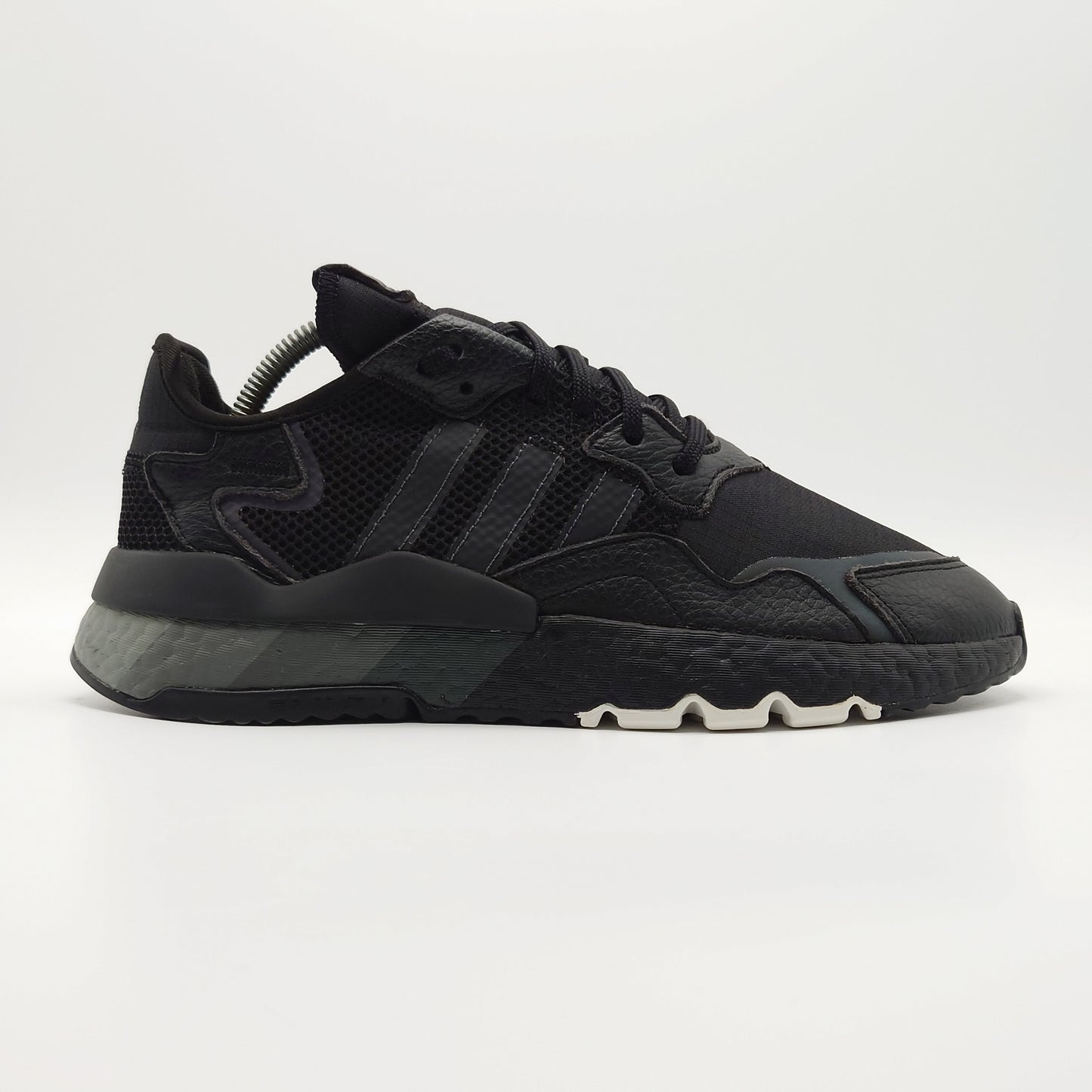 adidas Night Jogger