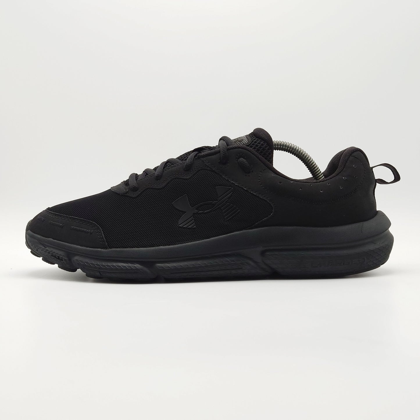 Under Armour Charged Assert 10