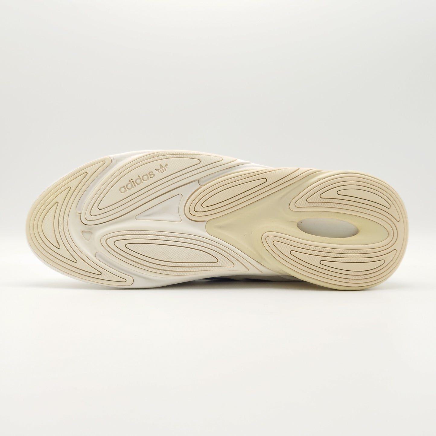 adidas Ozelia